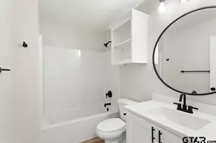 16414 Crossing Cir, Lindale, TX 75771 - Photo 25