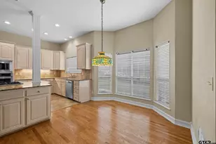 210 Lavender Ln, Longview, TX 75605 - Photo 15