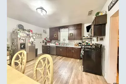 220 S Chandler St, Rusk, TX 75785 - Photo 9