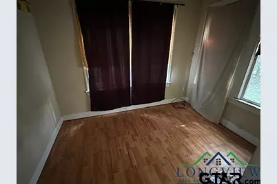 411 Colonial, Henderson, TX 75652 - Photo 3