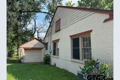 411 Colonial, Henderson, TX 75652 - Photo 11