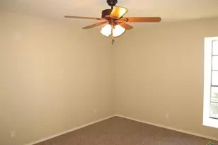 323 Top Hill, Tyler, TX 75703 - Photo 17