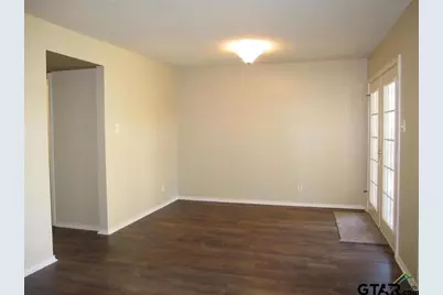 323 Top Hill, Tyler, TX 75703 - Photo 7