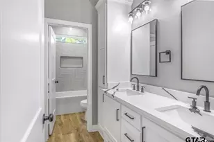 12260 Hackberry Holw Dr, Tyler, TX 75706 - Photo 17