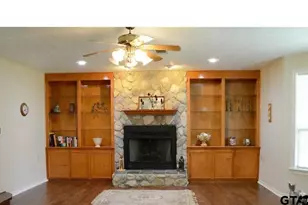 1520 N Texas Ave, Palestine, TX 75803 - Photo 3