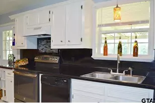 1520 N Texas Ave, Palestine, TX 75803 - Photo 11