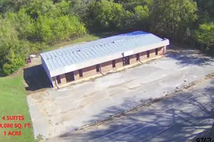 521 N Cypress St, Gilmer, TX 75644 - Photo 1