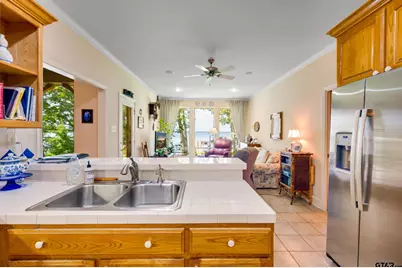 22091 Blue Water Rd, Chandler, TX 75758 - Photo 21