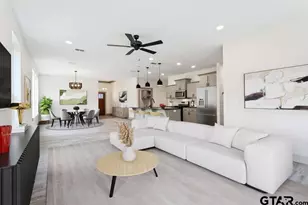 16326 Crossing Cir, Lindale, TX 75771 - Photo 7