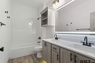 16326 Crossing Cir, Lindale, TX 75771 - Photo 25