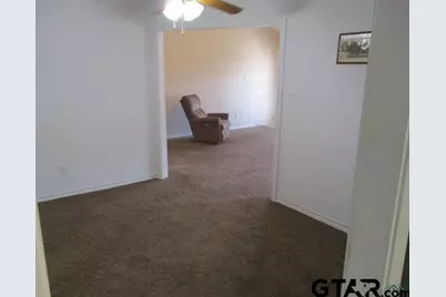 1370 Cr 306 D, Henderson, TX 75654 - Photo 9