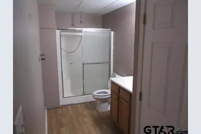 1370 Cr 306 D, Henderson, TX 75654 - Photo 17