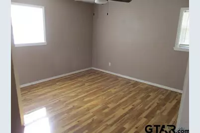 1370 Cr 306 D, Henderson, TX 75654 - Photo 15