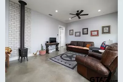 1045 Fm 2137, Bullard, TX 75757 - Photo 11