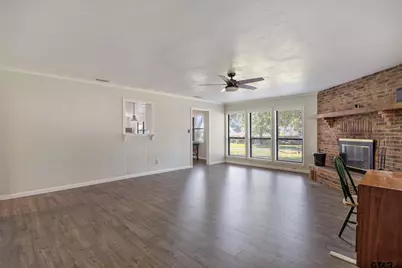 21743 South Shore Dr, Chandler, TX 75758 - Photo 9