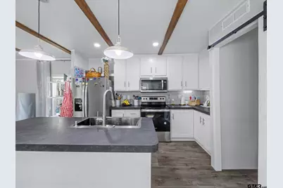 234 Red Robin Road, Gun Barrel City, TX 75156 - Photo 3