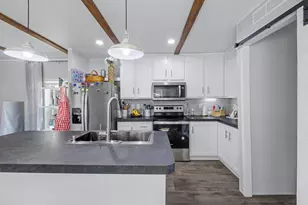 234 Red Robin Rd, Gun Barrel City, TX 75156 - Photo 3