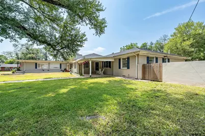 1003 Hillcrest, Jacksonville, TX 75766 - Photo 35