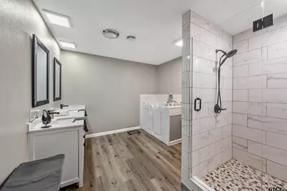 1003 Hillcrest, Jacksonville, TX 75766 - Photo 19