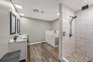 1003 Hillcrest, Jacksonville, TX 75766 - Photo 19