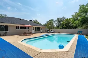 1003 Hillcrest, Jacksonville, TX 75766 - Photo 31