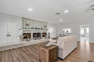 1003 Hillcrest, Jacksonville, TX 75766 - Photo 5