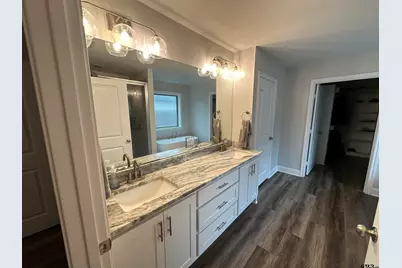 411 Deer Point Cv, Chandler, TX 75758 - Photo 15