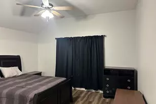 411 Deer Point Cv, Chandler, TX 75758 - Photo 11