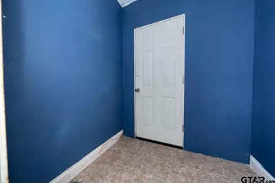 2071 W Point Tap Rd, Palestine, TX 75803 - Photo 19