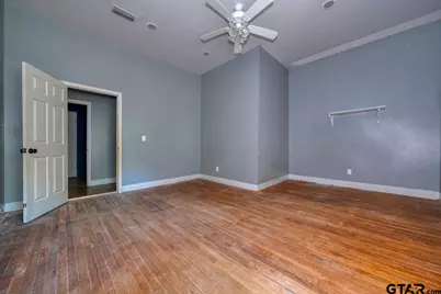 2071 W Point Tap Rd, Palestine, TX 75803 - Photo 21