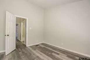 5825 Hollytree, Tyler, TX 75703 - Photo 23