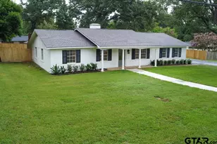 202 Ronnette Dr, Tyler, TX 75703 - Photo 3