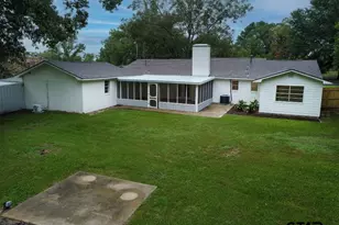 202 Ronnette Dr, Tyler, TX 75703 - Photo 9