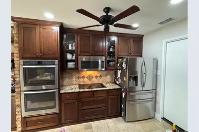 1401 Kidd, Tyler, TX 75703 - Photo 7