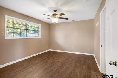 1302 Slaydon, Henderson, TX 75654 - Photo 9