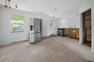 295 Co Rd 3540, Hawkins, TX 75765 - Photo 15