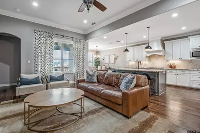 204 Providence Place, Bullard, TX 75757 - Photo 9