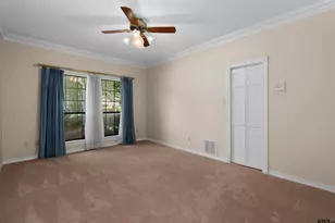 404 Moccasin Ln, Kilgore, TX 75662 - Photo 19