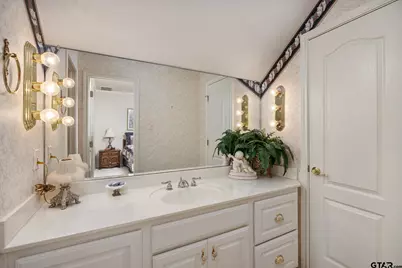 1545 Fm 2419, Palestine, TX 75801 - Photo 35