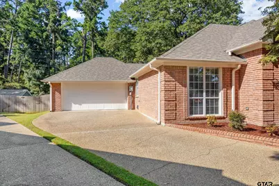 3202 Pebblebrook Cir, Tyler, TX 75707 - Photo 3