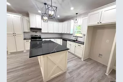 431 Cypress, Pittsburg, TX 75686 - Photo 15