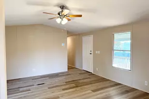 427 Old Latexo Rd, Crockett, TX 75835 - Photo 5