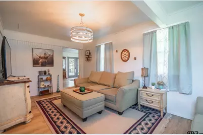 806 E Duval, Troup, TX 75789 - Photo 9