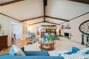 209 Cheryl St, Longview, TX 75604 - Photo 3