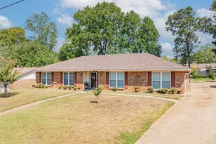 209 Cheryl St, Longview, TX 75604 - Photo 39