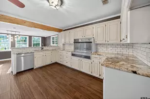 9938 Co Rd 3600, Brownsboro, TX 75756 - Photo 11