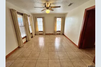 2431 N Jefferson, Mount Pleasant, TX 75455 - Photo 7