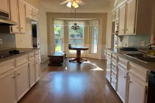 915 Pam Dr, Tyler, TX 75703 - Photo 7