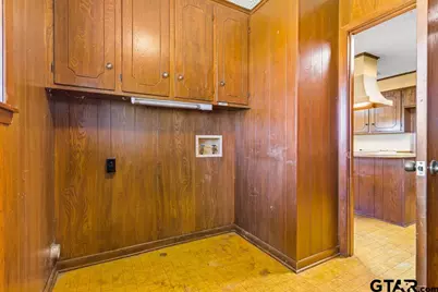 6404 Black Gum Rd, Gilmer, TX 75644 - Photo 21