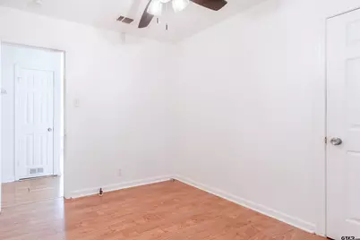 2216 Gish Ln, Tyler, TX 75701 - Photo 15